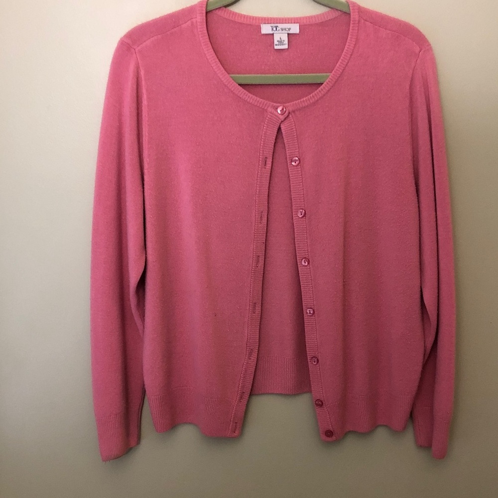 Elegant Pink Cardigan Sweater